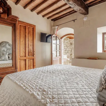 Borgo Vescine 5*