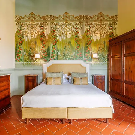 Borgo Vescine Hotel